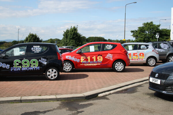 cut vinyl car lettering uk